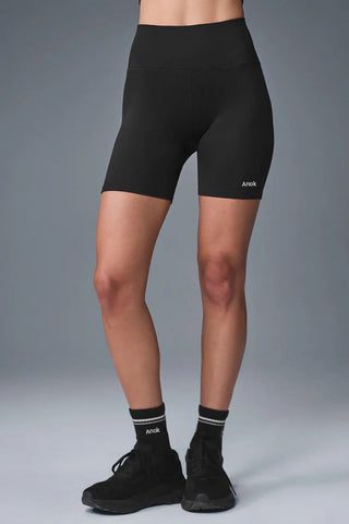 5" Seamless Ribbed Favorite Short